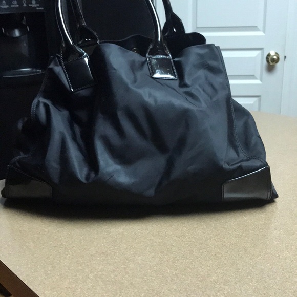 42 Tory Burch Ella Travel All Tote - Picture 3 of 8